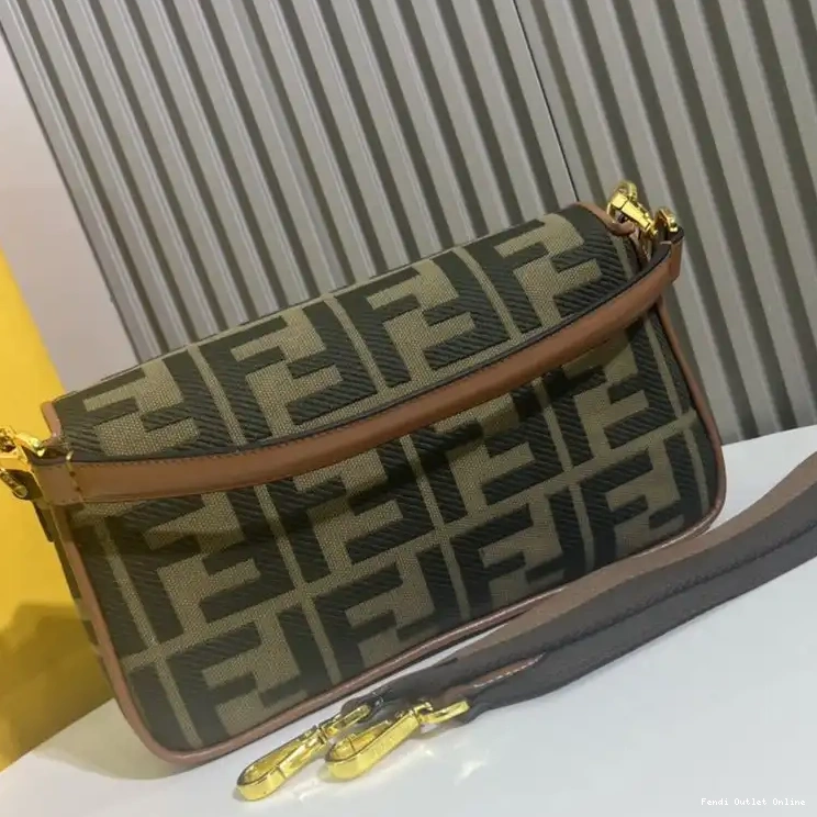 Cheap Baguette In Green FF Medium Motif Canvas Bag Fendi 0527
